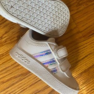 Adidas Velcrow Sneaker